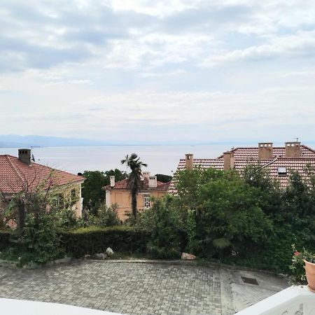Apartments Darijana Opatija Exterior foto