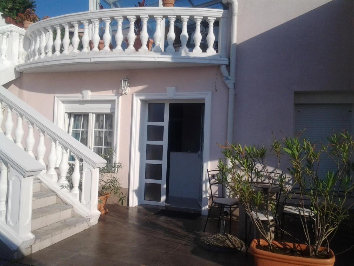 Apartments Darijana Opatija Exterior foto